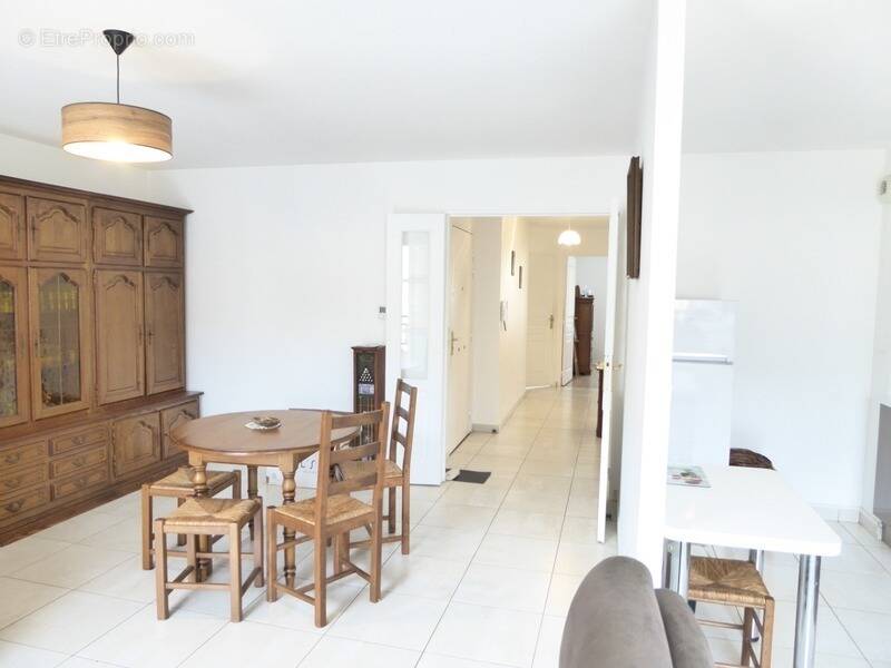Appartement à DOURDAN