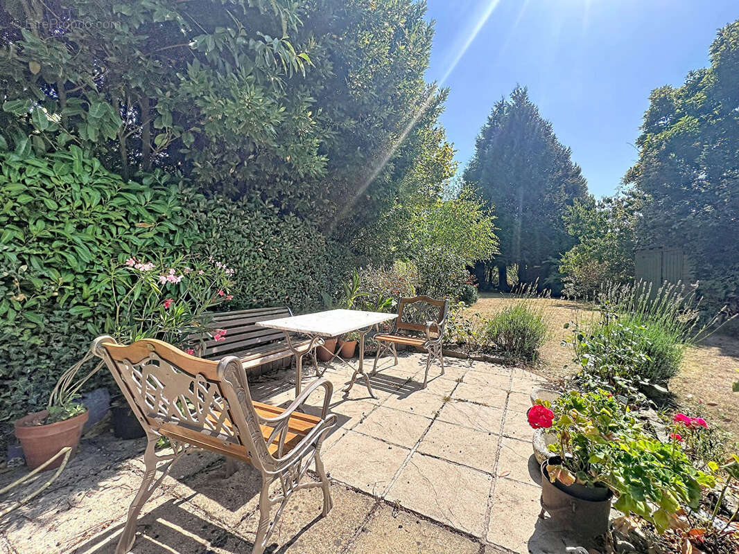 Maison en pierre rénovée, jardin clos et vie de plain-pied à Roz-sur-Couesnon Baie du Mt St Michel - photo 19