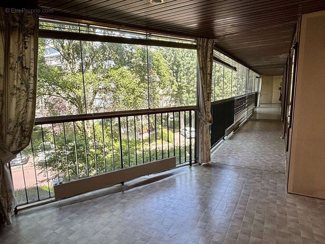 Appartement à LE CHESNAY