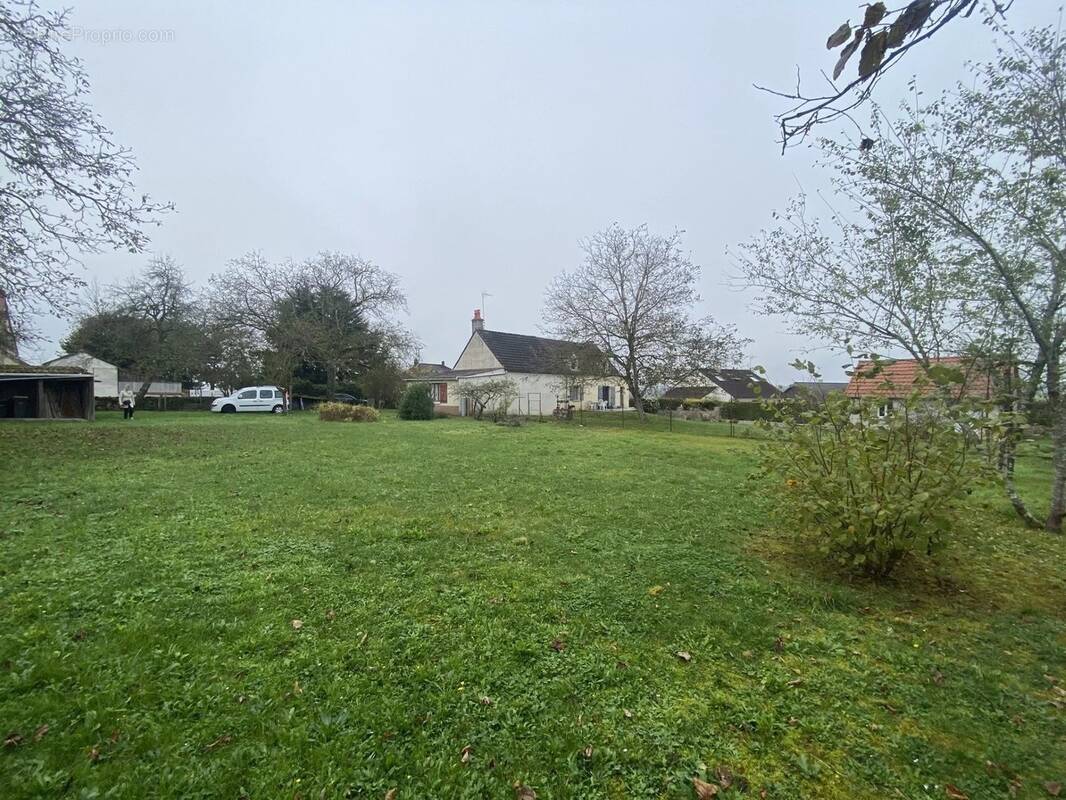 Maison à DRUY-PARIGNY