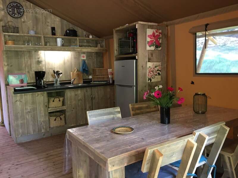 Maison à LE BUISSON-DE-CADOUIN