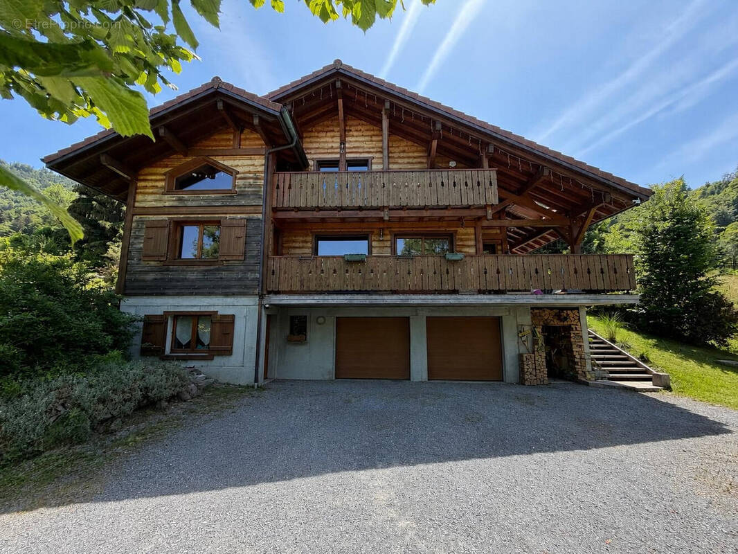 Maison à HABERE-POCHE