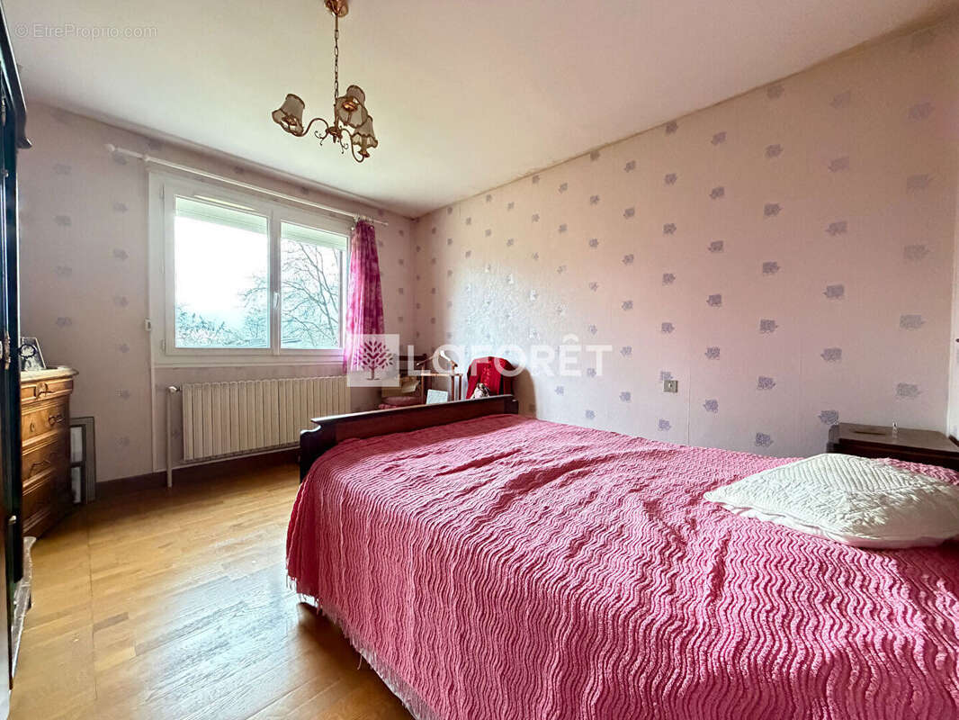 Maison à LOISY-SUR-MARNE