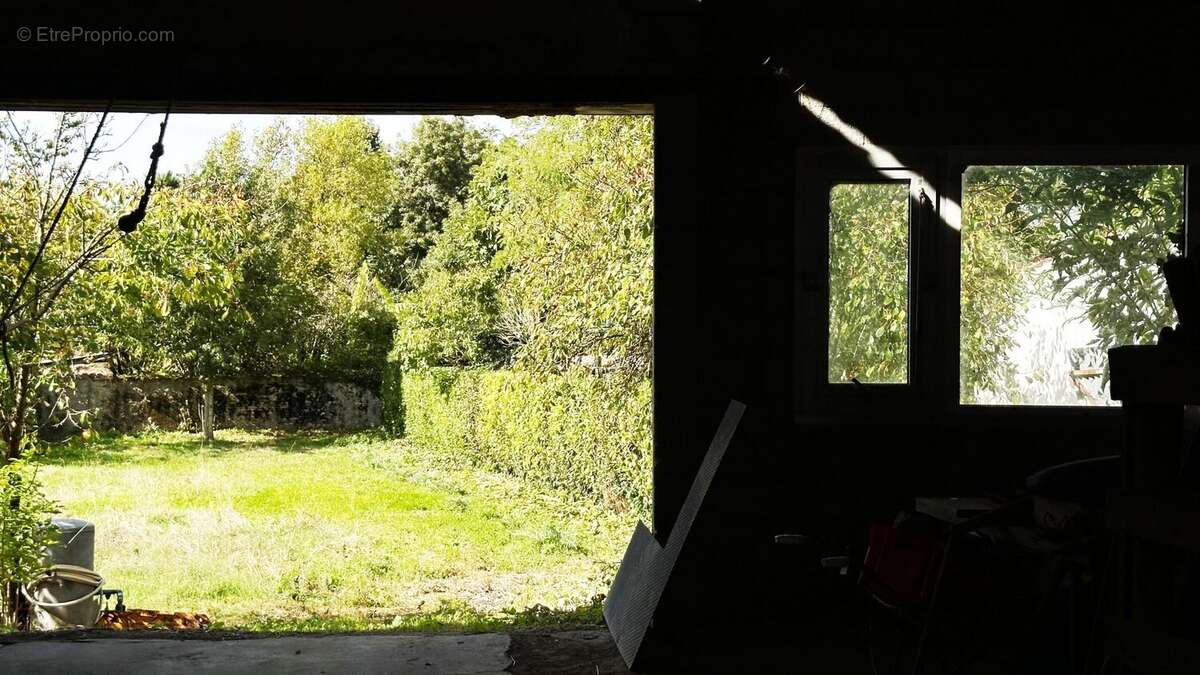 Terrain à DOMPIERRE-SUR-MER