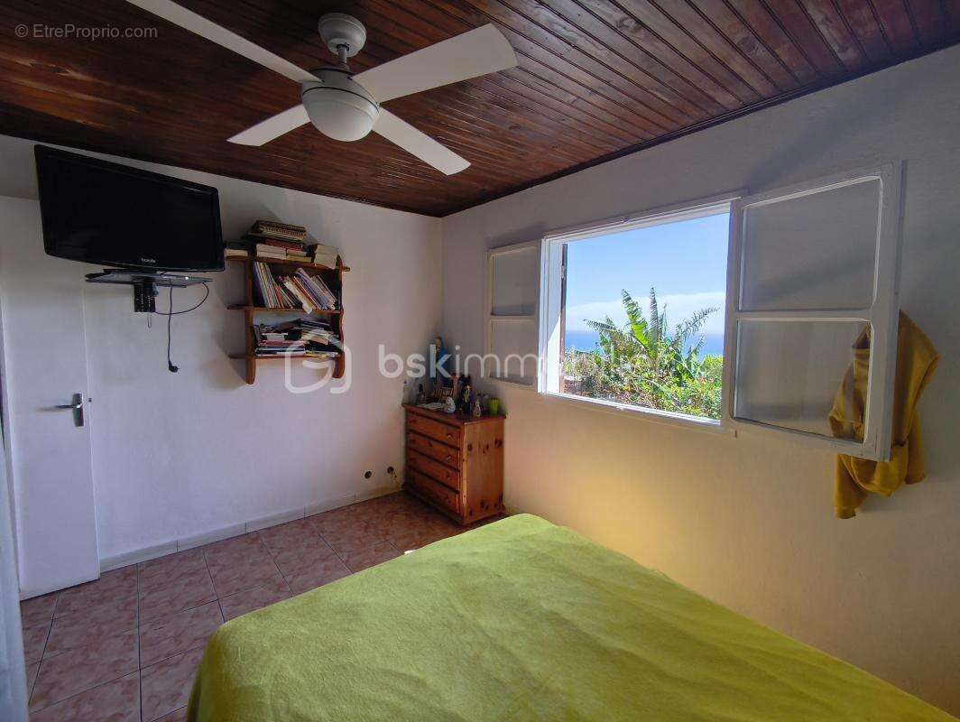 Maison à SAINT-DENIS