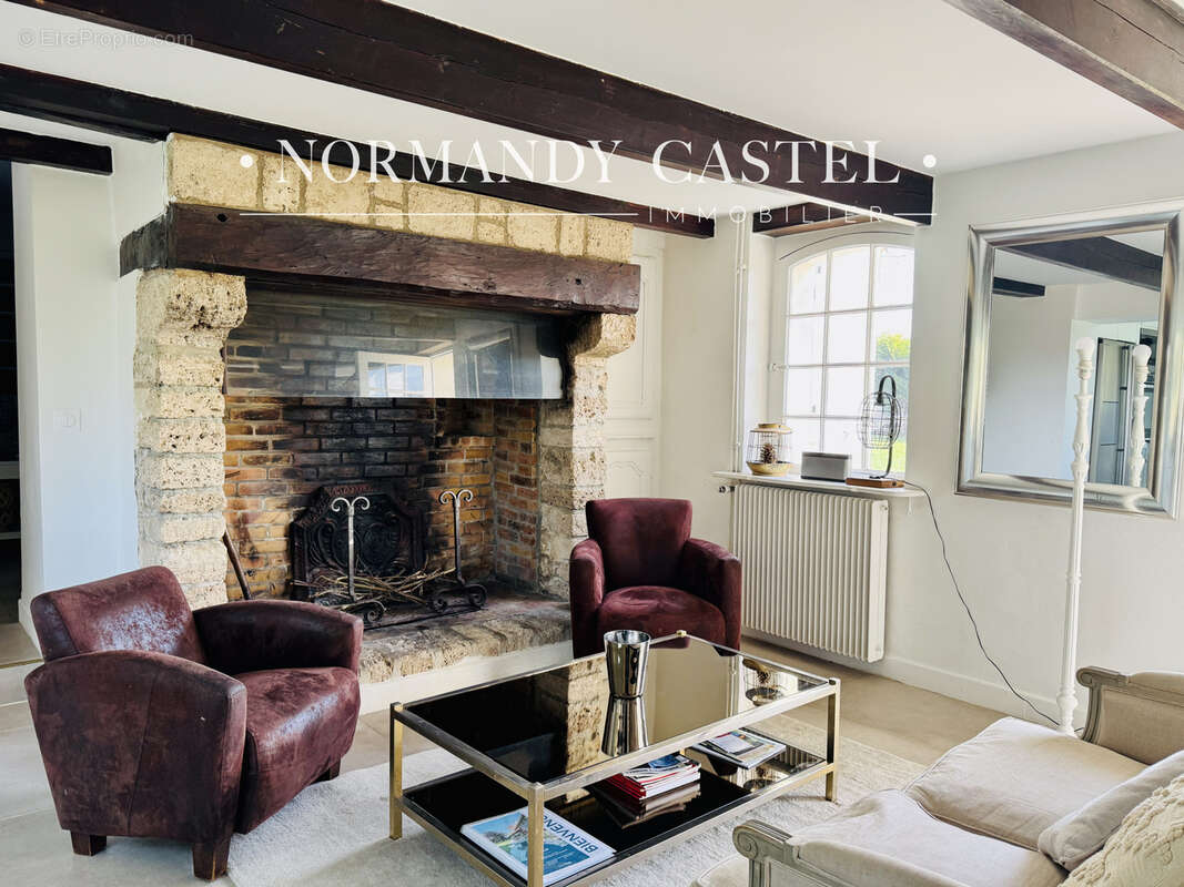 Maison à PENNEDEPIE