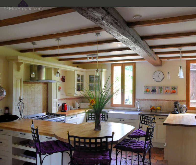 Maison à MONTPON-MENESTEROL