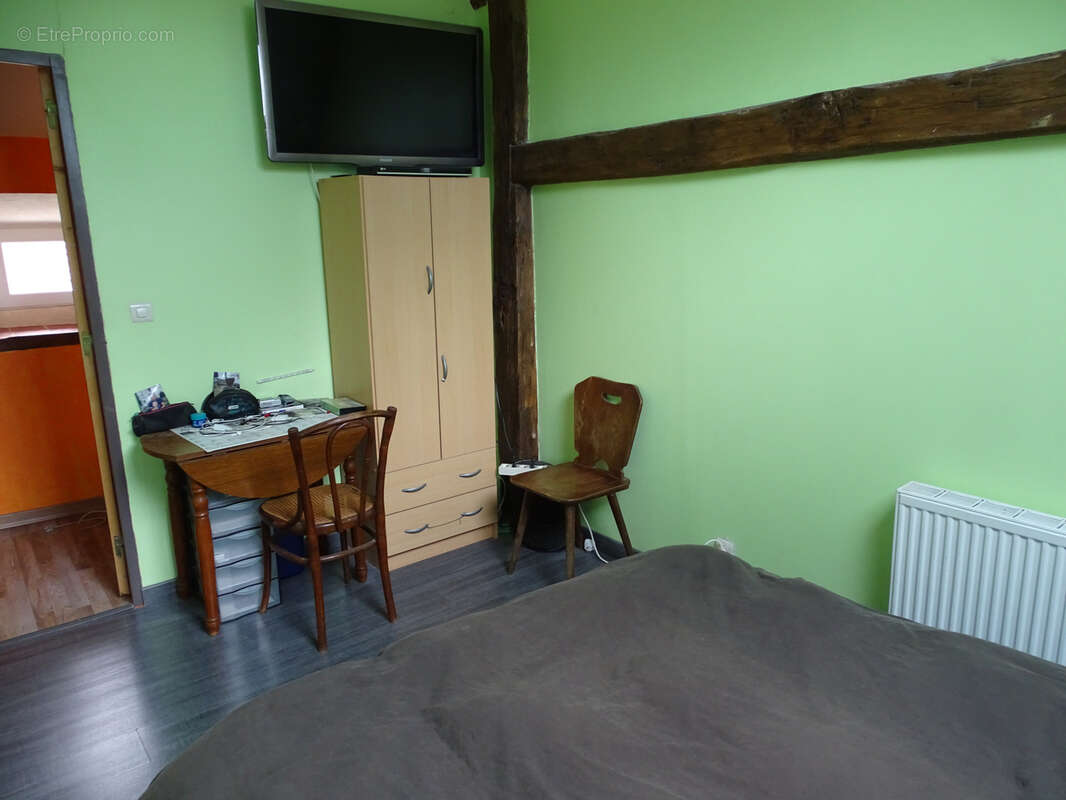 Maison à BAIGNEUX-LES-JUIFS