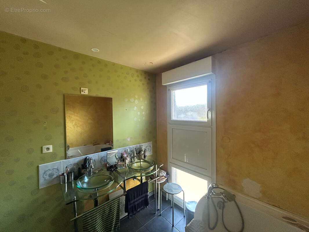 Maison à MALBOUHANS