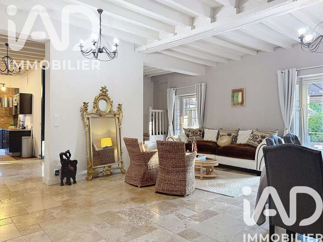 Maison 300 m² à Melleroy  - photo 7