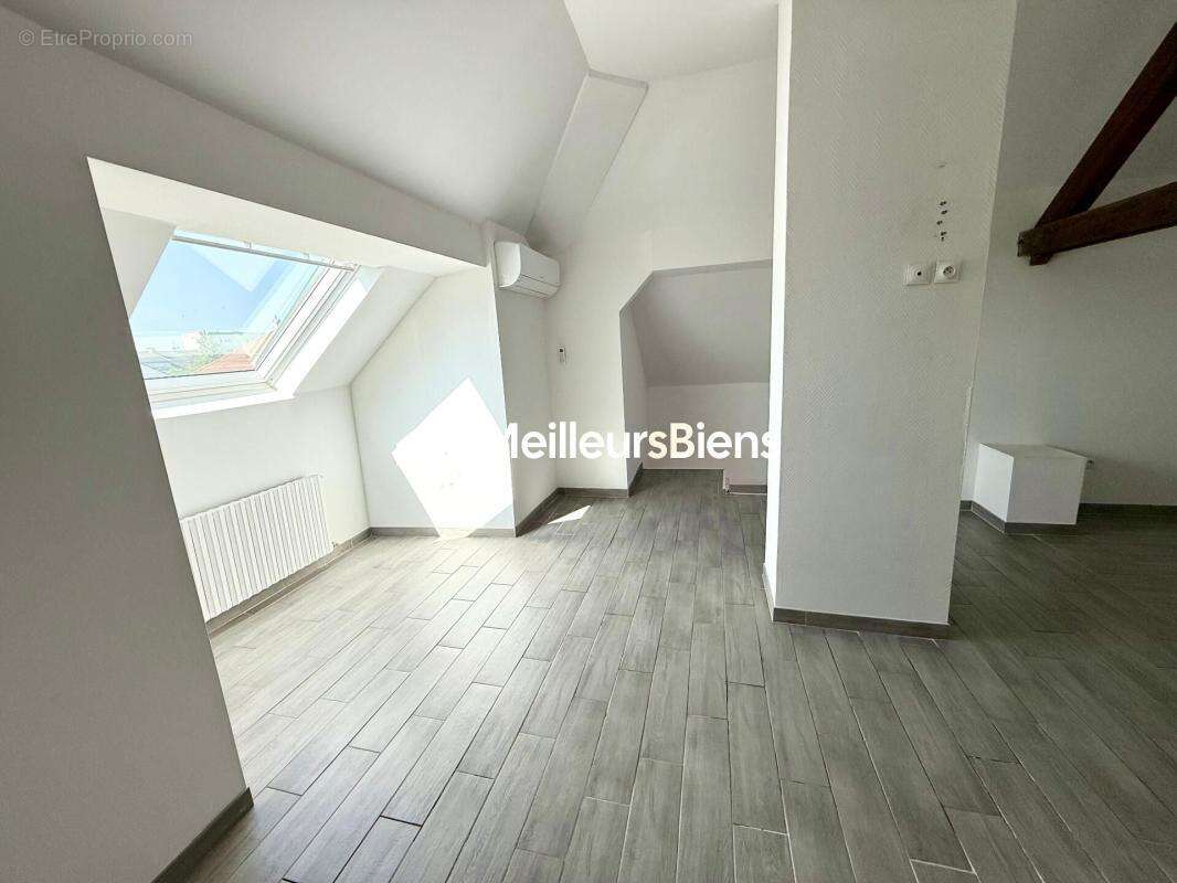 Plain-pied 3 chambres à Talange, sous-sol et double garage - photo 11