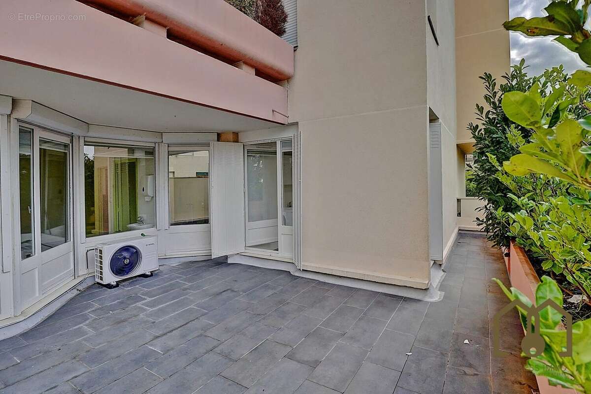 Appartement à VAULX-EN-VELIN