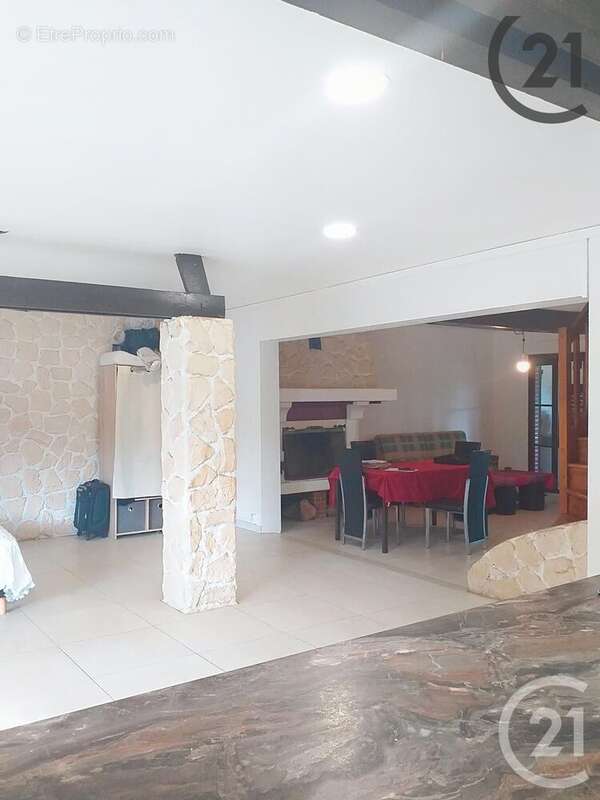 Maison à CHAMBEUGLE