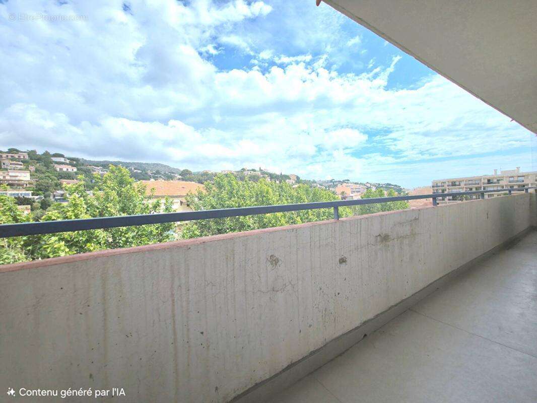 Appartement à LE LAVANDOU