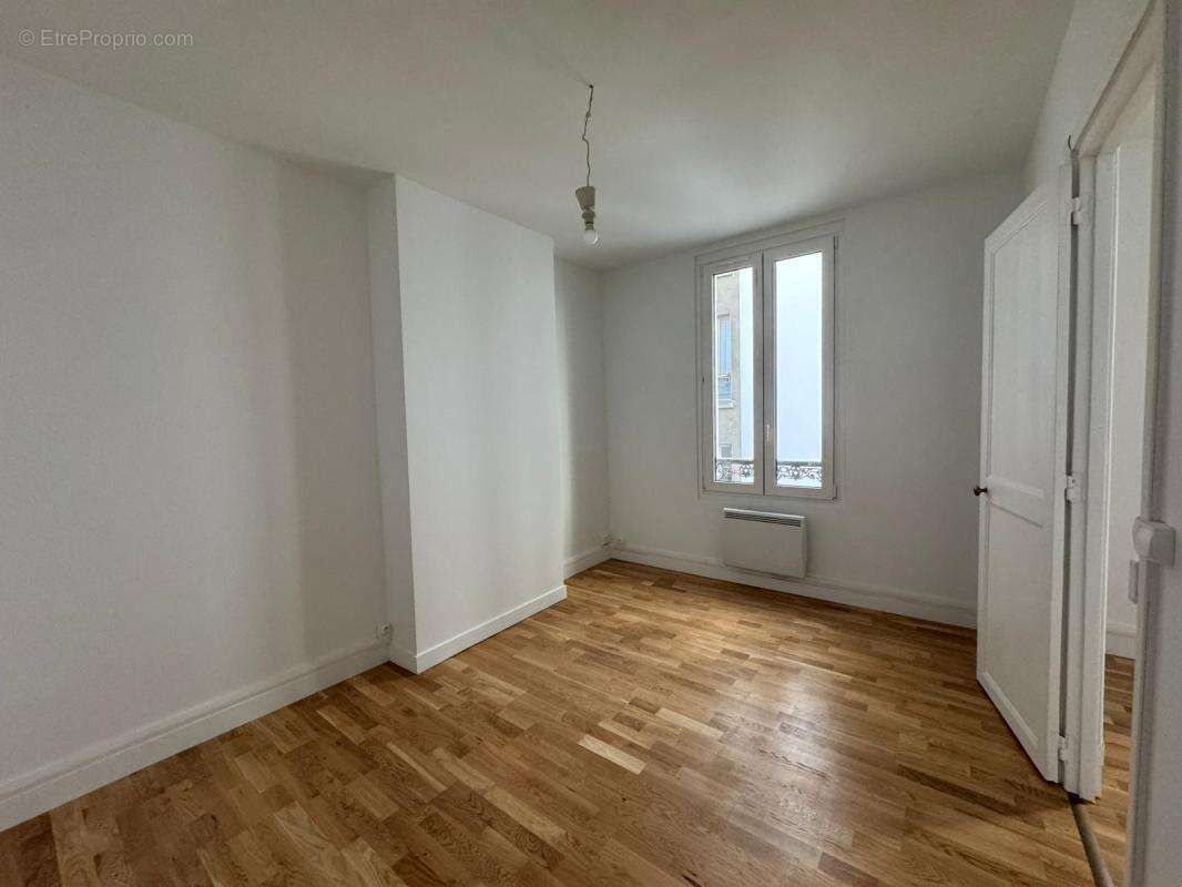 Appartement à PARIS-20E