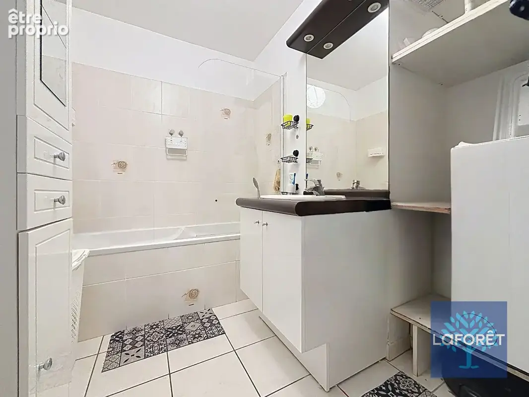 Appartement Les Sables D'Olonne 3 pièce(s) 61.86 m2 - photo 6