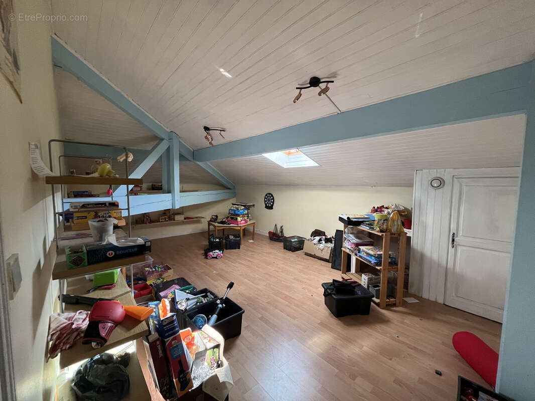 Maison, parc, piscine, dépendances - photo 7