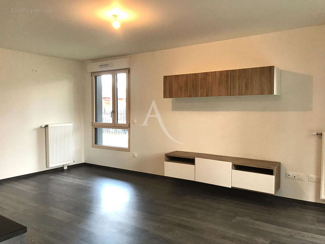 Appartement à NANTERRE