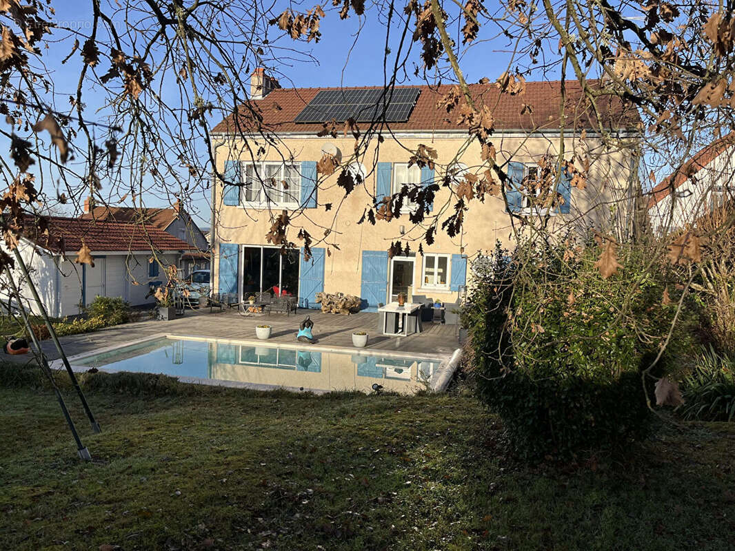 Montceau maison 5 chambres - piscine - photo 6