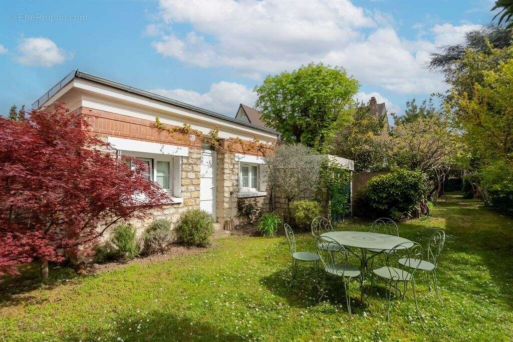 Maison 214 m² à Joinville-Le-Pont  - photo 18