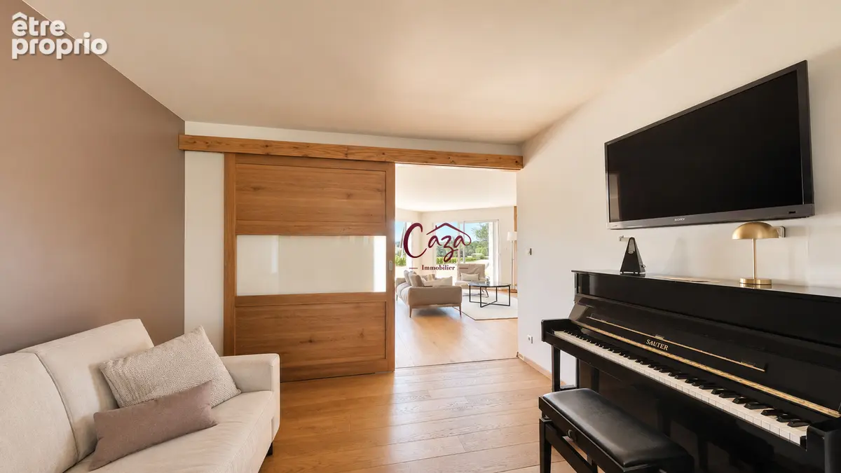 Maison 7 Pièces 203 m2 vue dégagée - photo 10