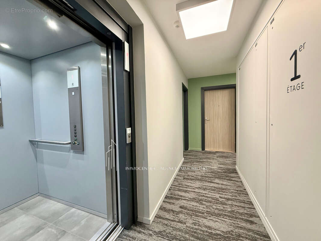 Appartement à LE PEAGE-DE-ROUSSILLON