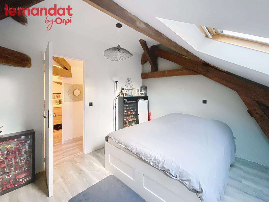 Appartement à SERAINCOURT