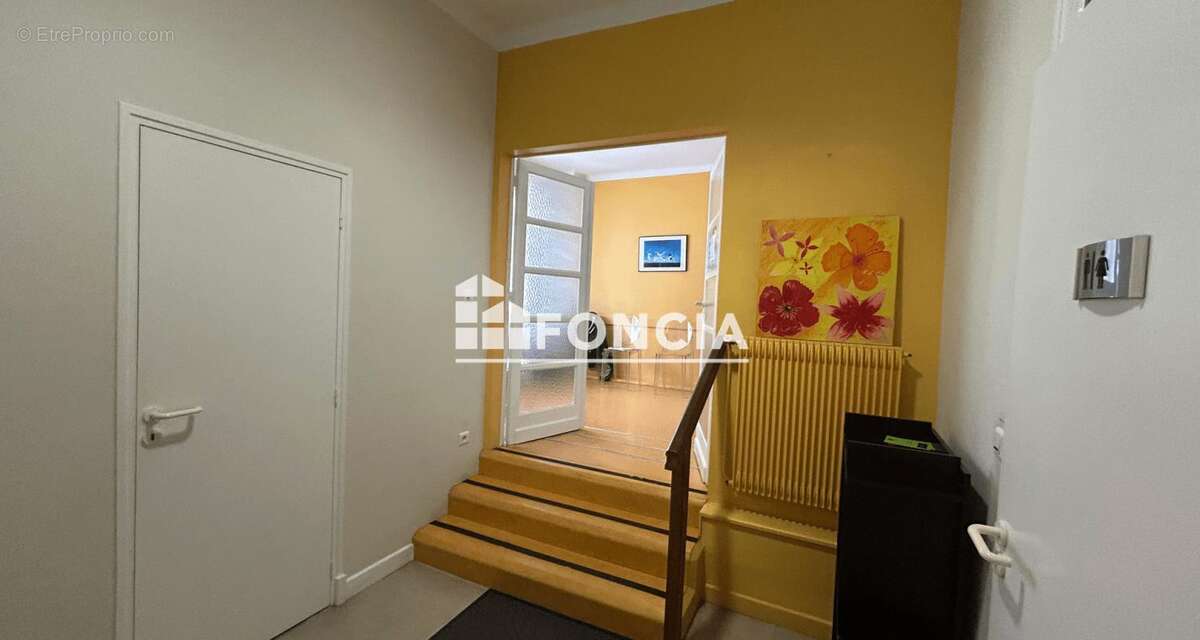 Belle opportunité pour cette ancienne loge de gardien de 26 m2 dans quartier recherché - photo 2