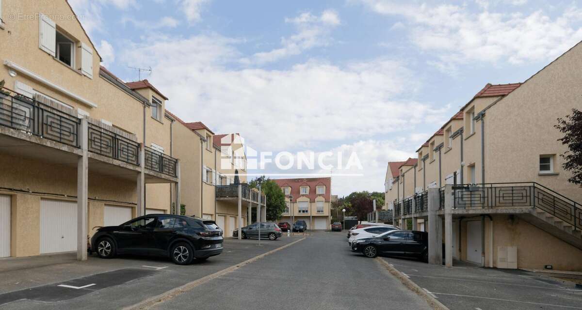 Appartement à MELUN