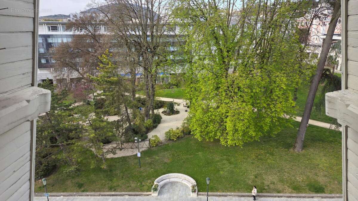 Appartement à AIX-LES-BAINS