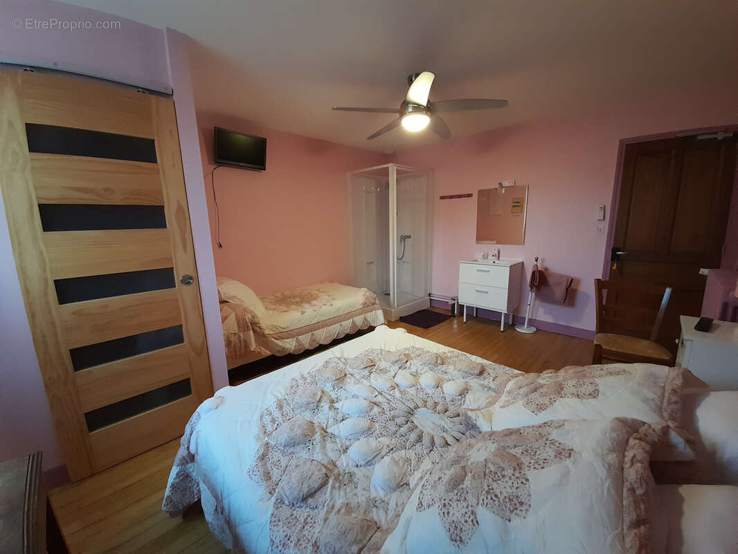 Appartement à VAUNAC