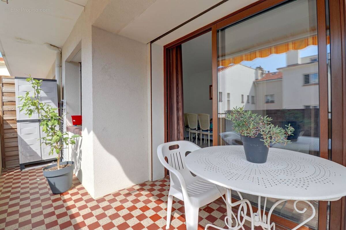 Appartement à FREJUS