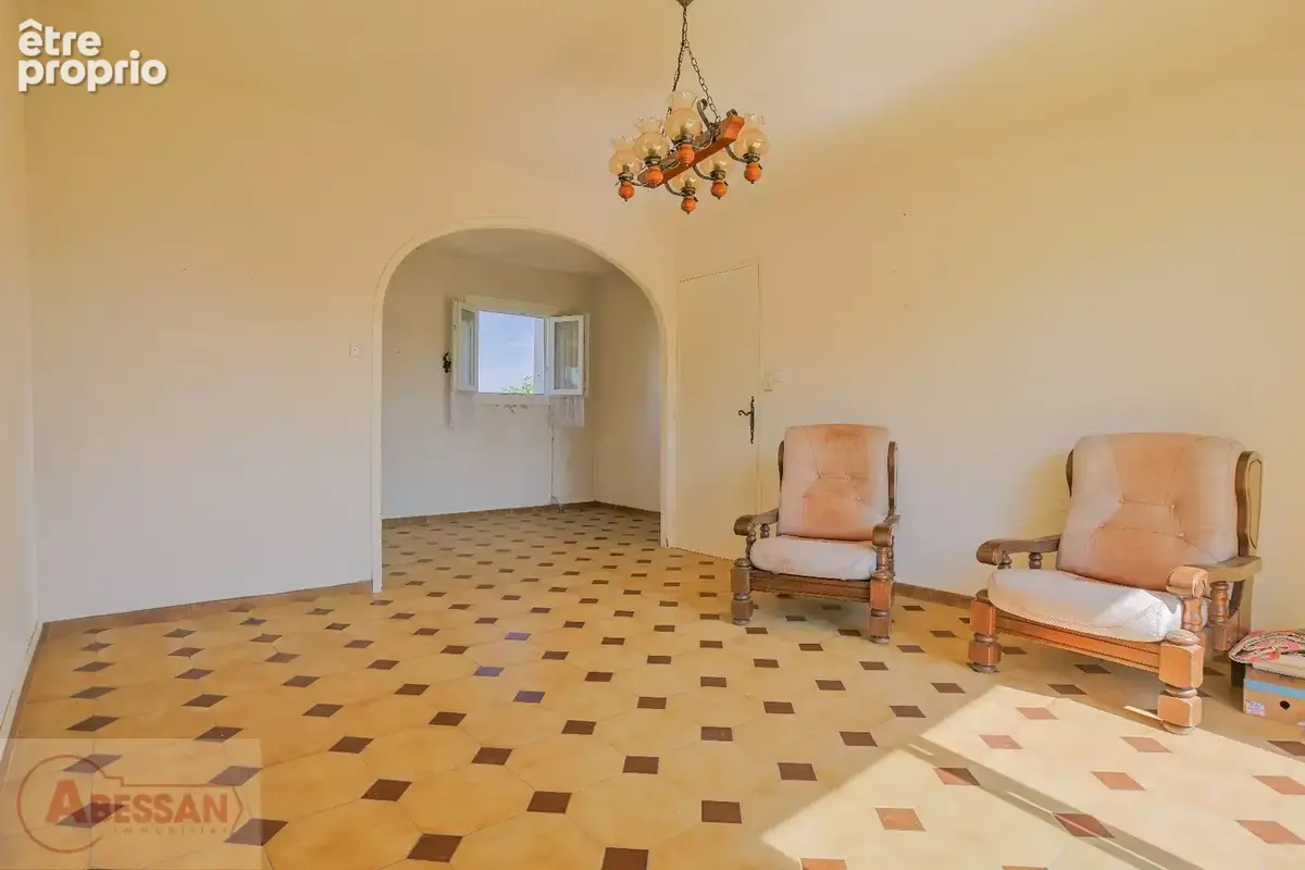 Maison 5 pièces 92 m² à vendre à Ales (30100) - photo 7