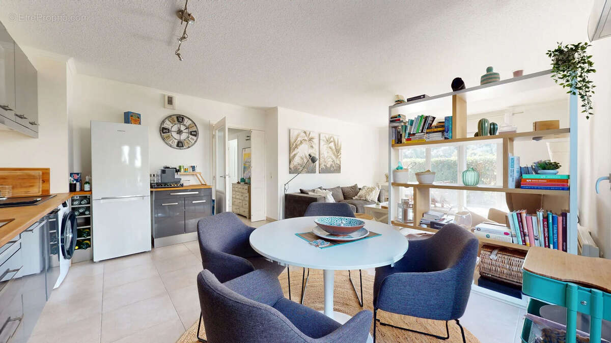 Appartement à FREJUS
