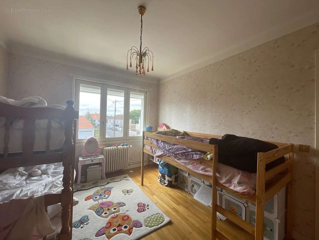 Maison à SAINT-SEBASTIEN-SUR-LOIRE