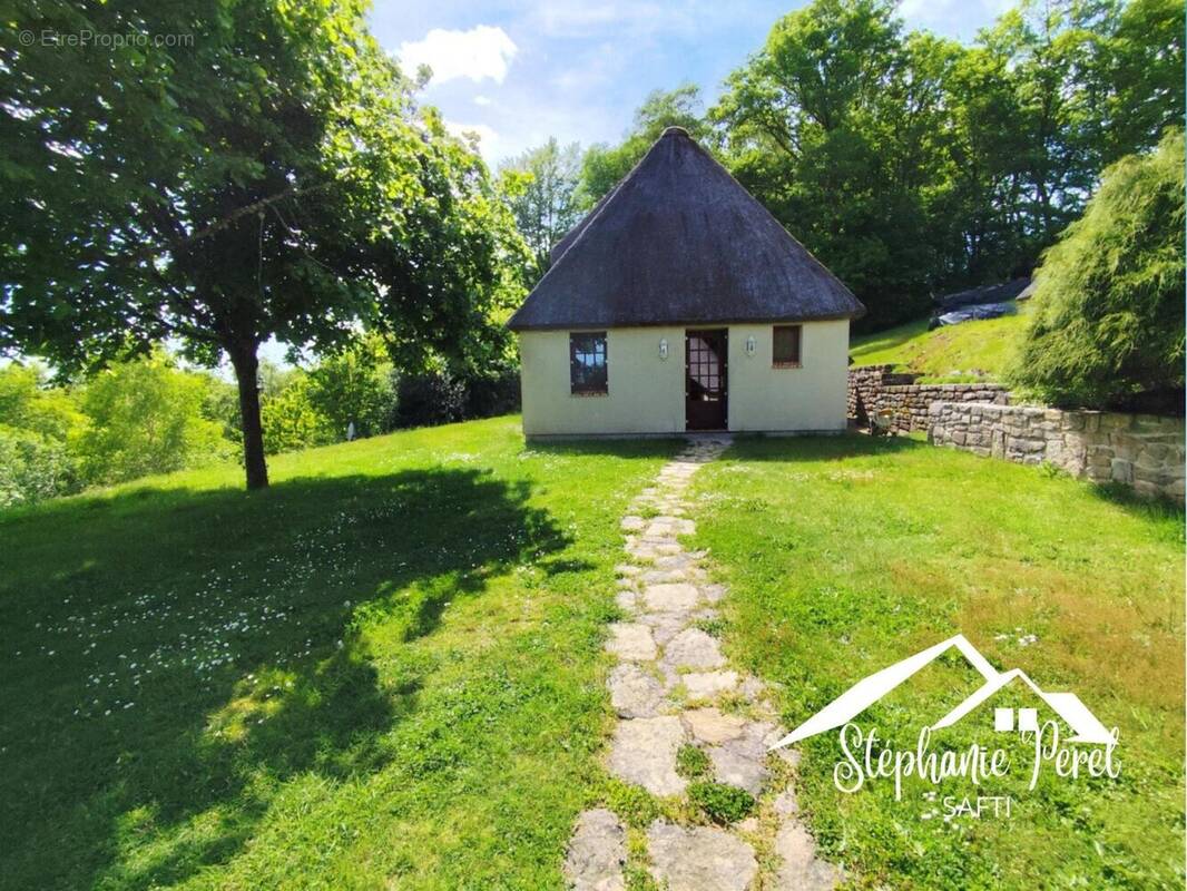 Photo 1 - Maison à PEYRELEVADE