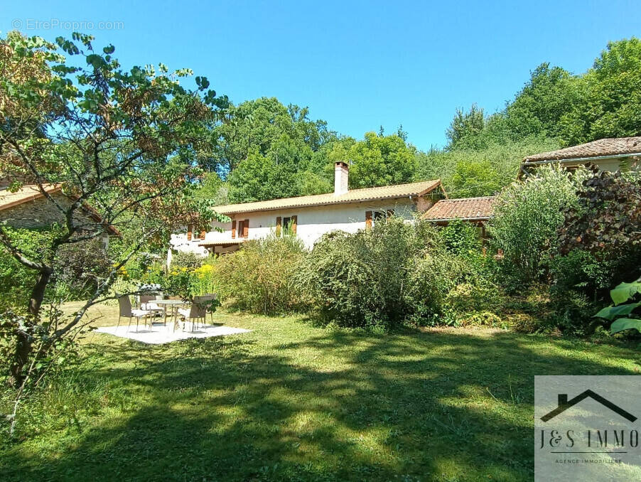 Maison à SAINT-MAURICE-DES-LIONS