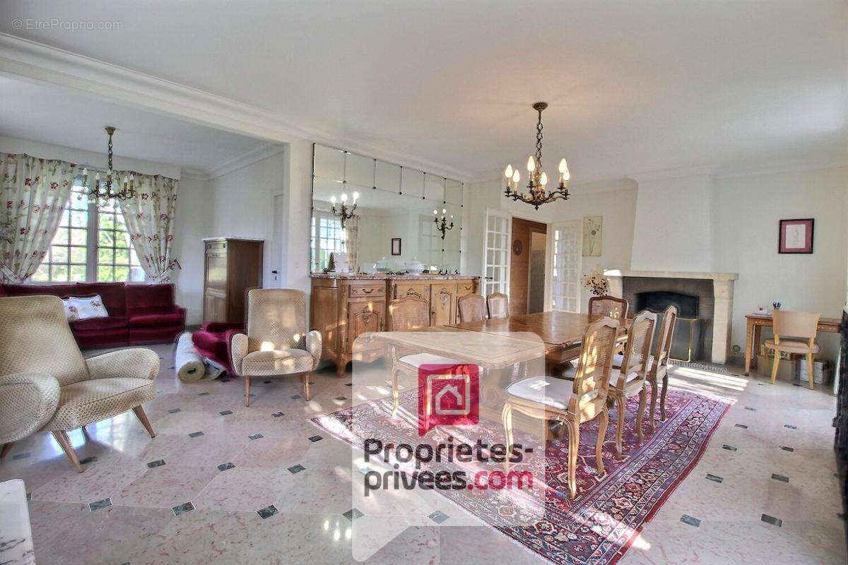 Maison à VILLEMANDEUR