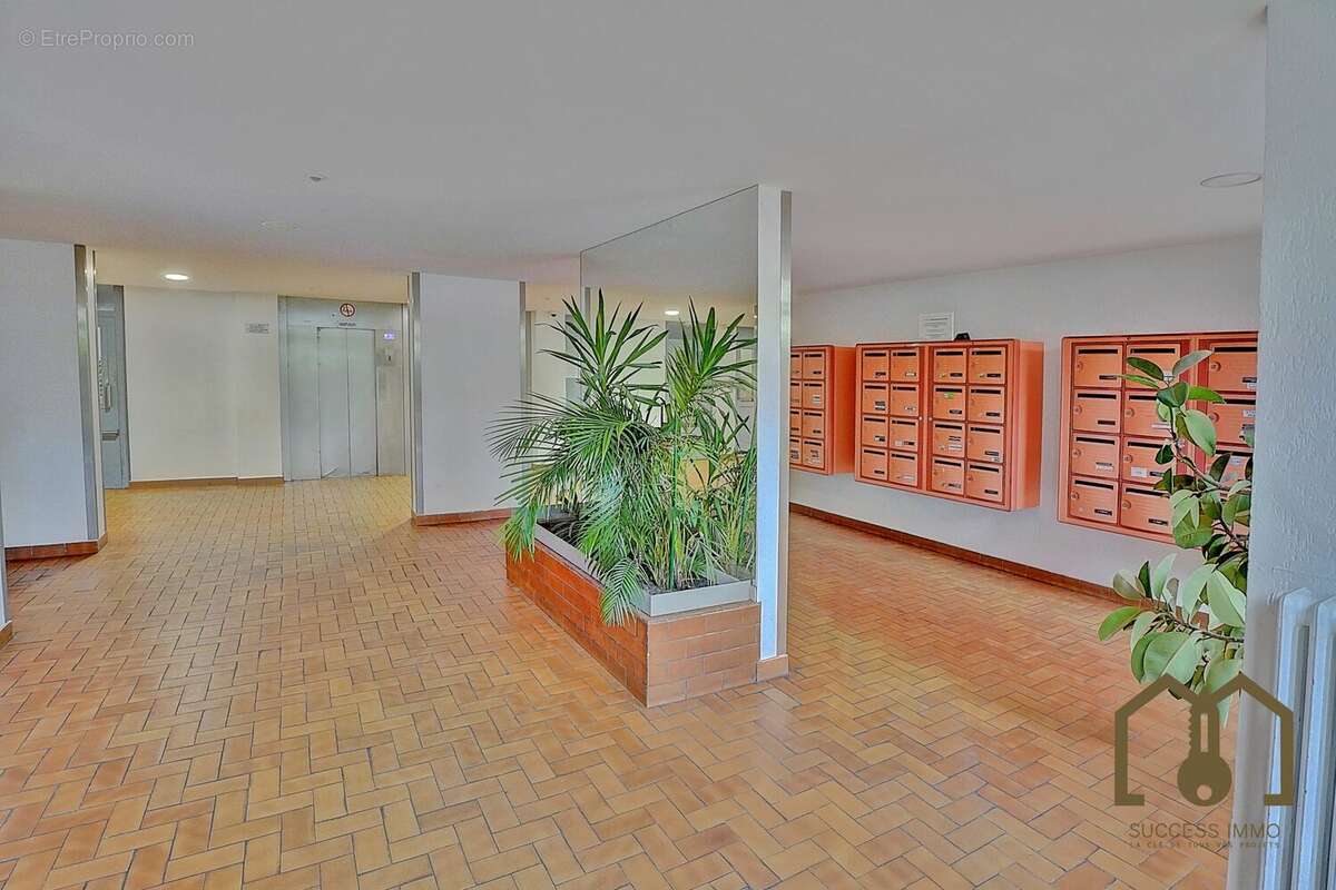 Appartement à LYON-8E