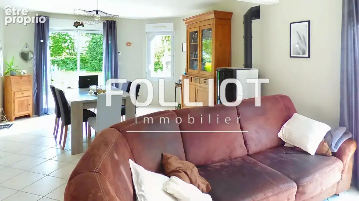 Maison 6 pièces à vendre à Saint Sauveur Villages - 235 000 - photo 4