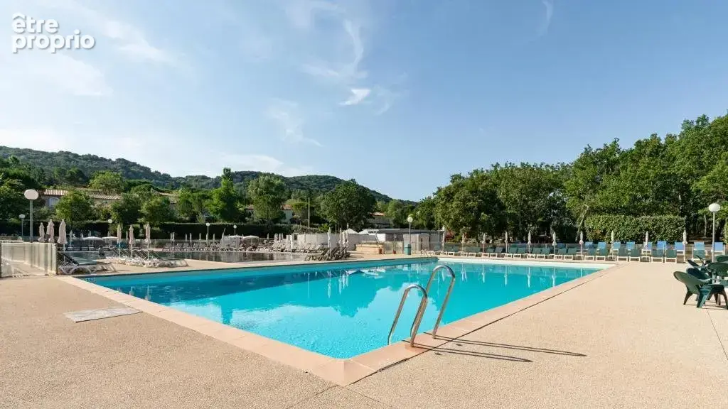 INVESTISSEMENT LOCATIF  GROSPIERRES  Résidence Tourisme Pierre & Vacances Village Le Rouret - 7,07 % de rentabilité - photo 9