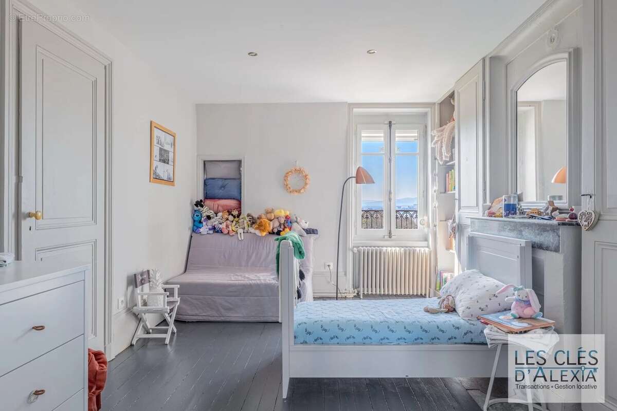 Maison à CALUIRE-ET-CUIRE