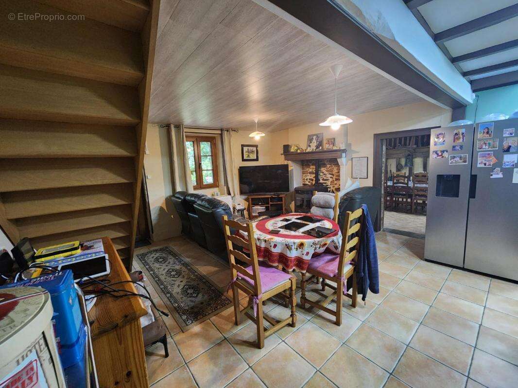 Maison à SAULGOND