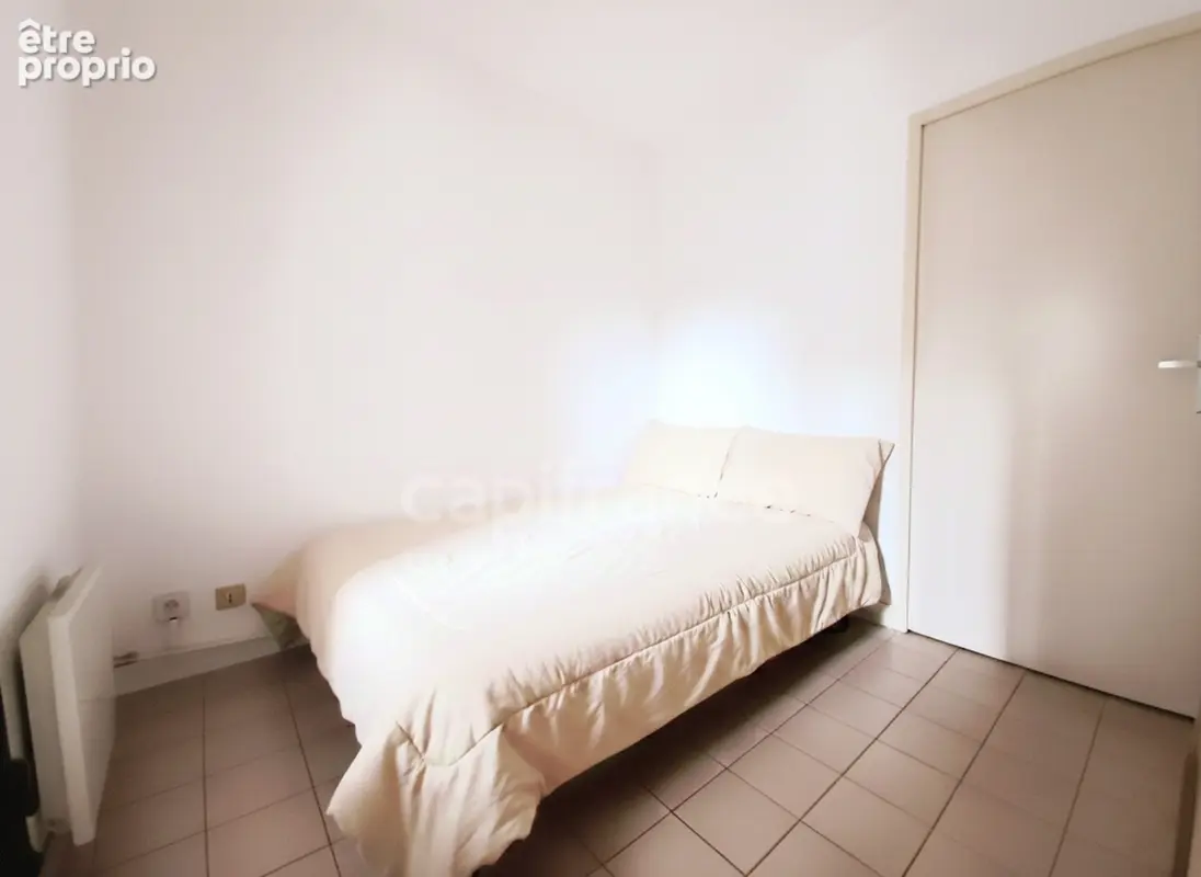 Bord de mer - appartement t2 + piscine et parking privatif à vendre six-fours-les-plages (83) - photo 5