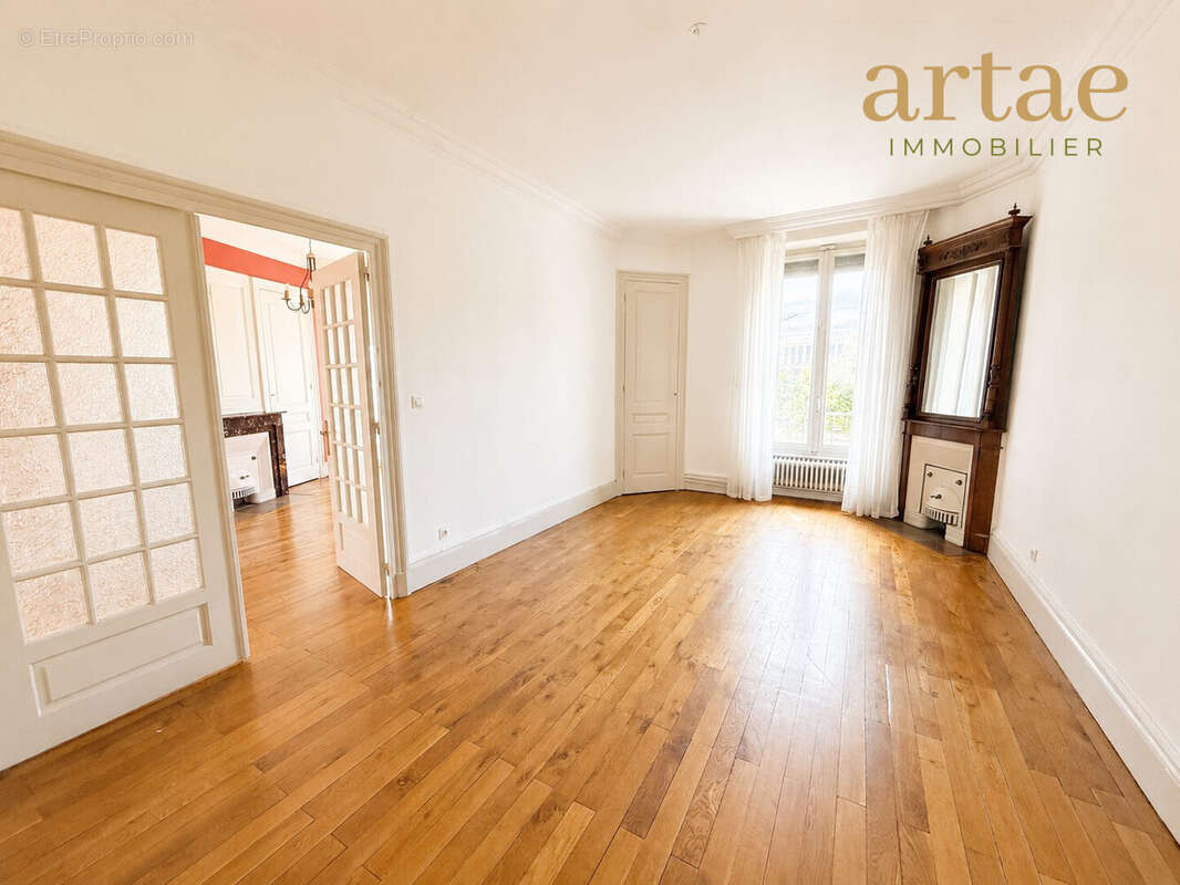 Appartement à LYON-7E