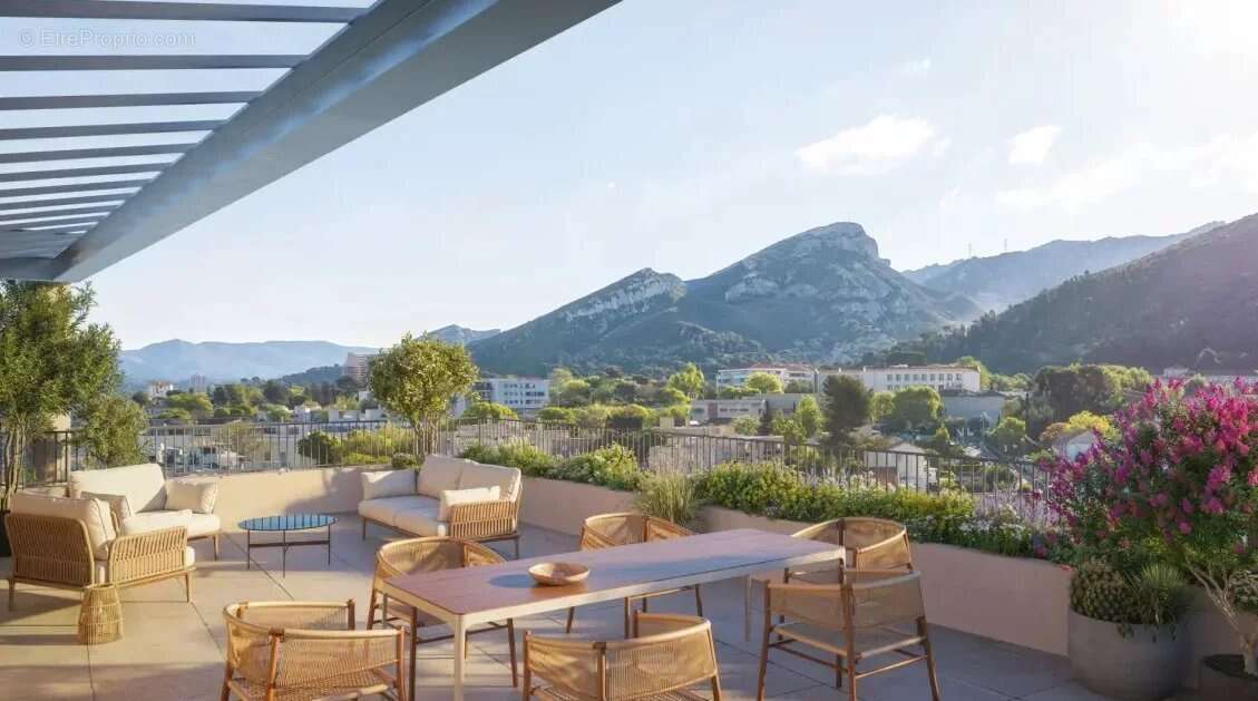 Appartement à MARSEILLE-9E