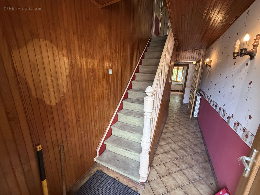 Maison 6 pièces de 158 m2 avec jardin   Possibilité de faire 2 appartements - photo 10