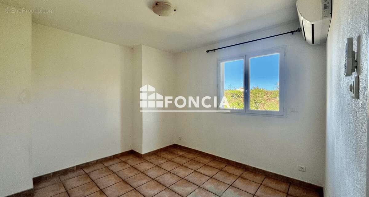 Maison à SAINT-GENIS-DES-FONTAINES