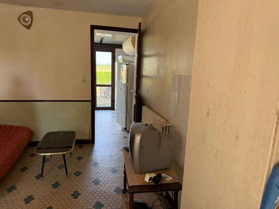 17190 - " Ancienne ferme" - Ensemble Immobilier 10 pièce(s) 147 m2 - LILEAU - - photo 8