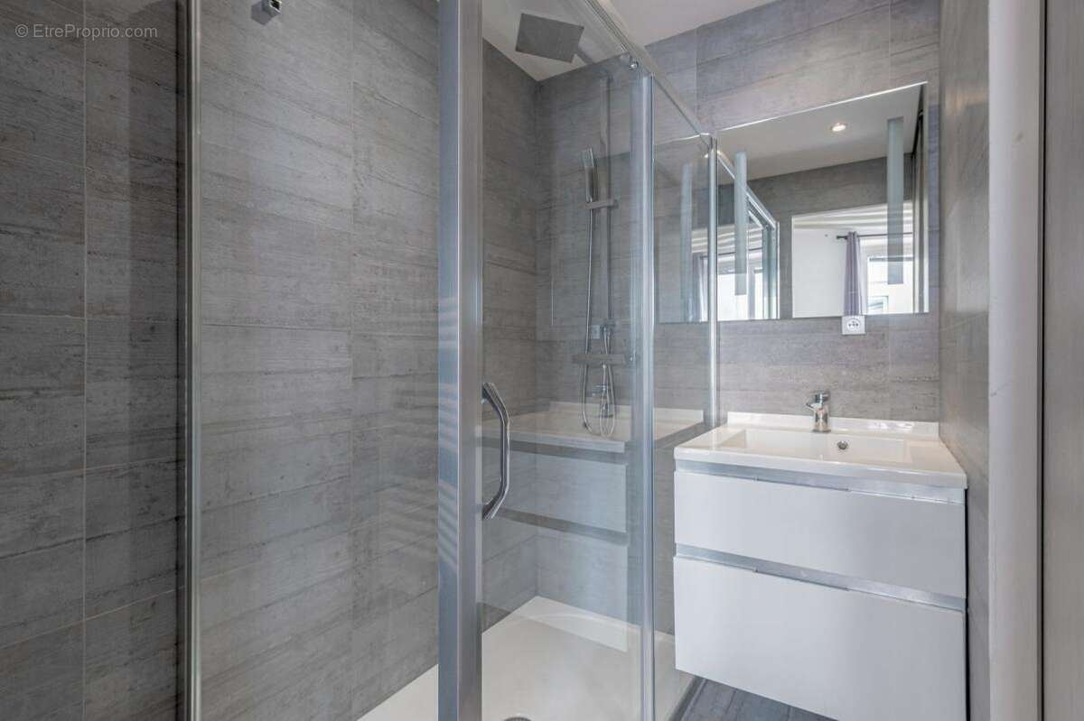 Appartement à PARIS